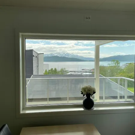 Veien Til Senja Appartement Finnsnes